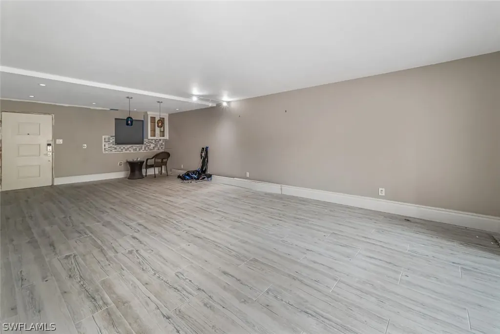 1320 Blue Point Avenue Naples FL 34102