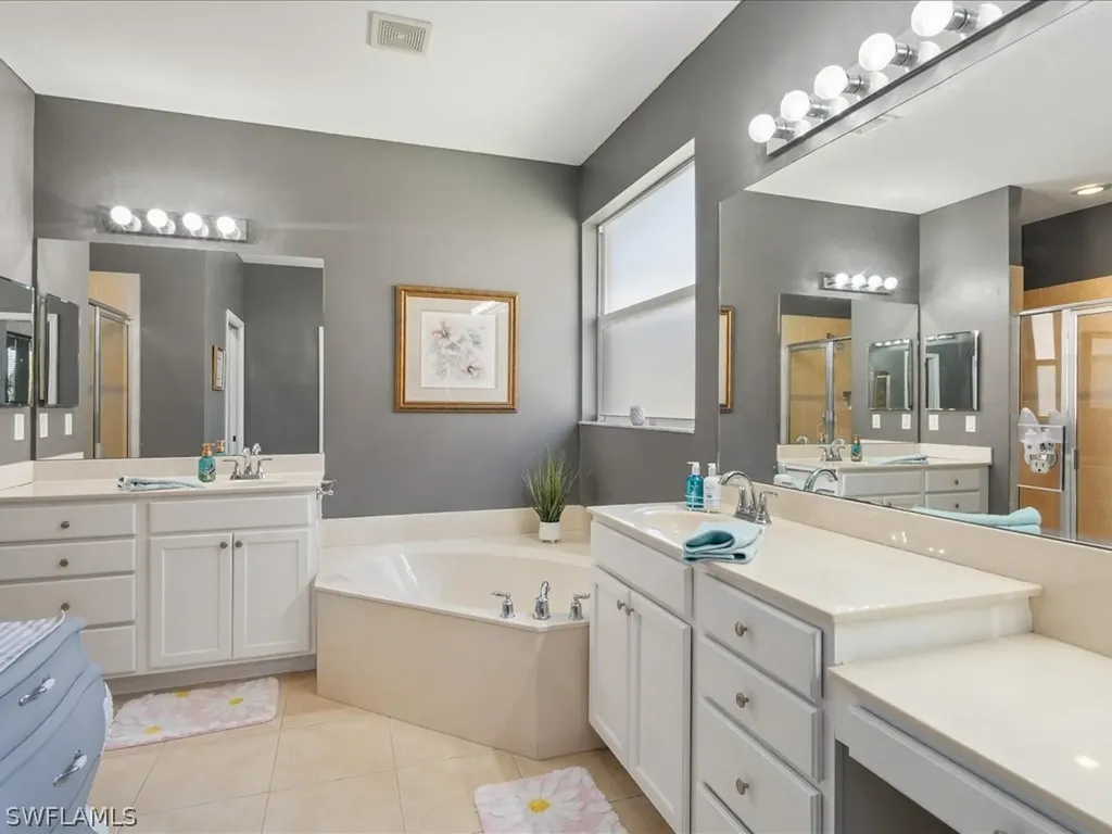 2044 Par Drive Naples FL 34120