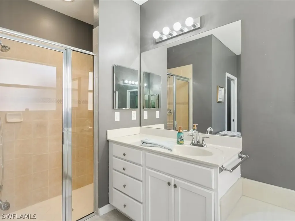 2044 Par Drive Naples FL 34120