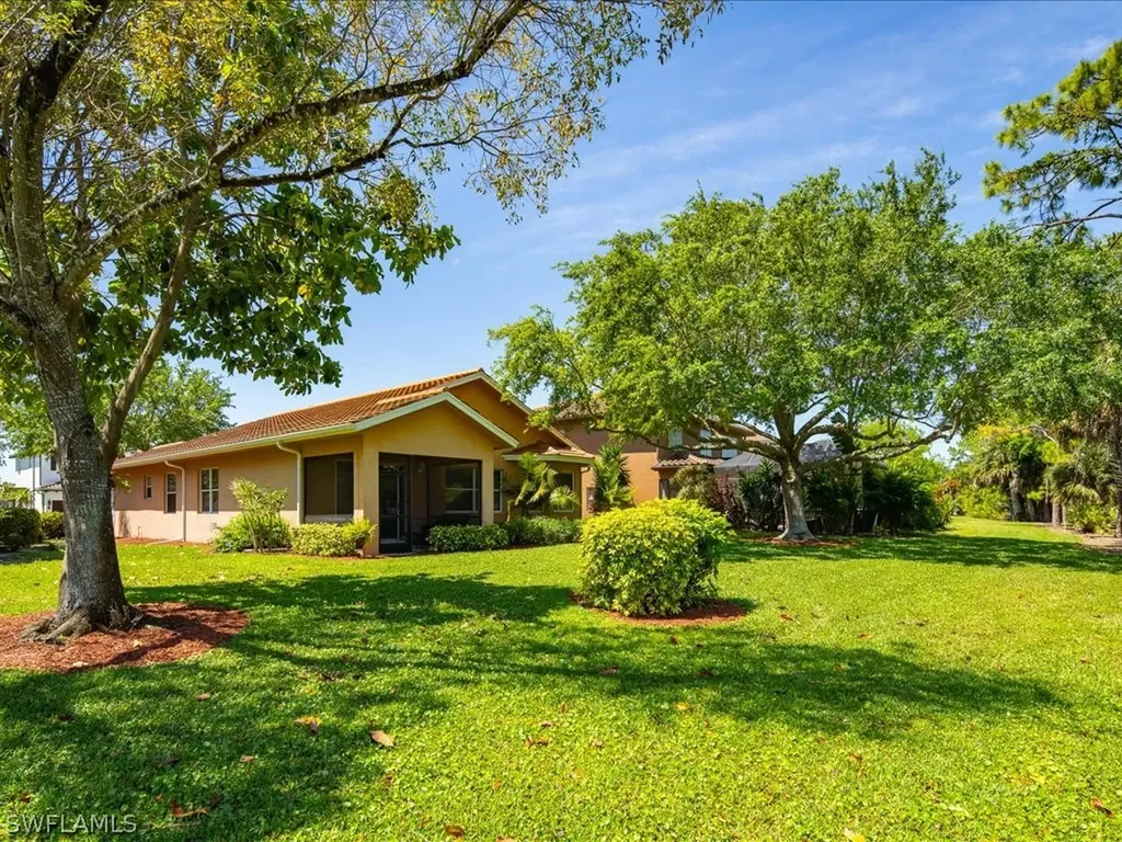 2044 Par Drive Naples FL 34120