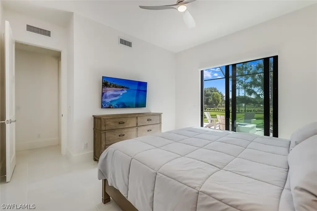 2082 Wilson Boulevard N Naples FL 34120
