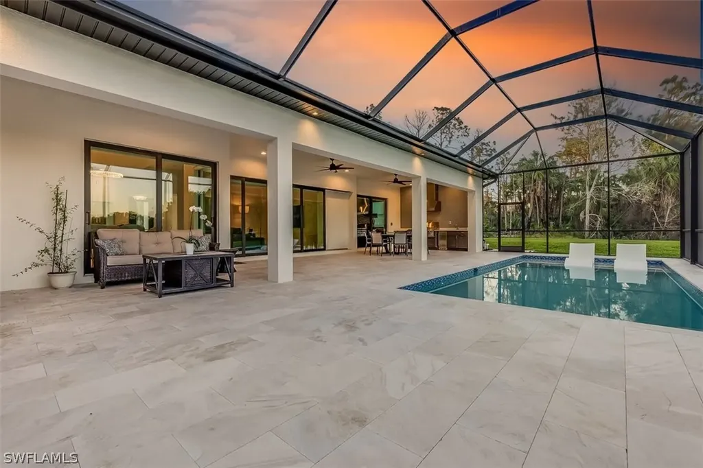 2082 Wilson Boulevard N Naples FL 34120