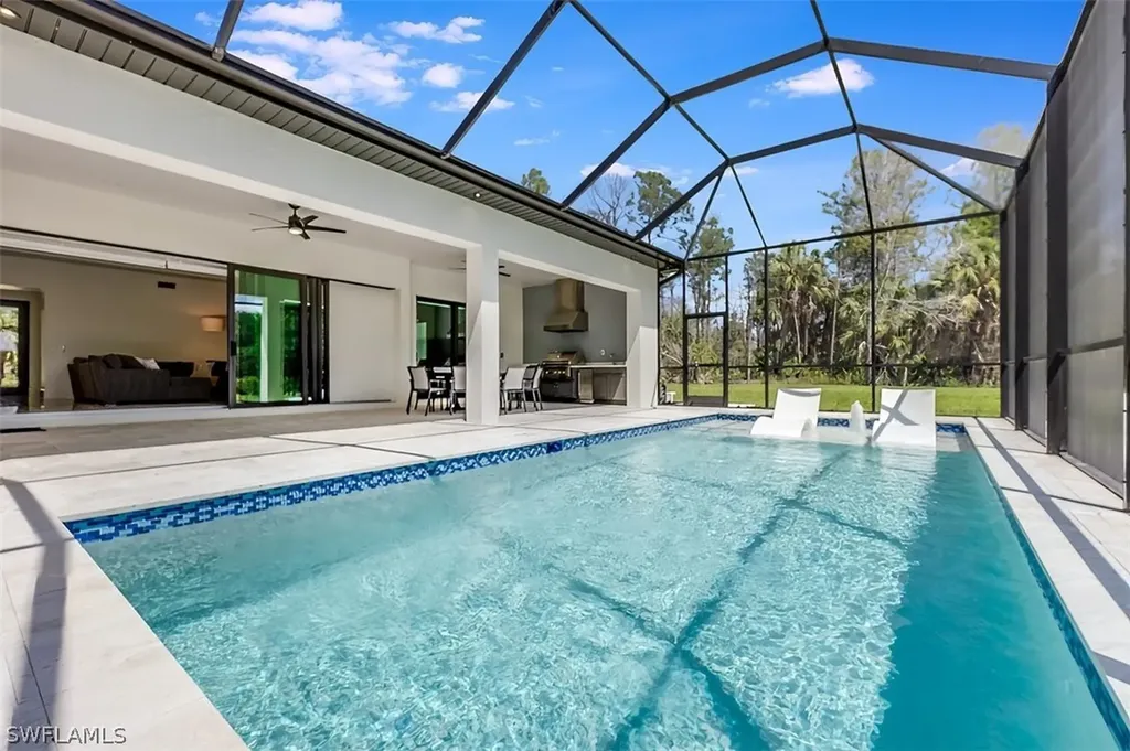 2082 Wilson Boulevard N Naples FL 34120