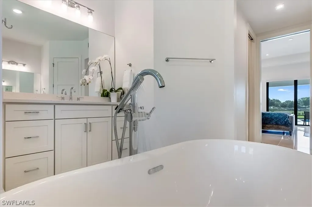 2082 Wilson Boulevard N Naples FL 34120