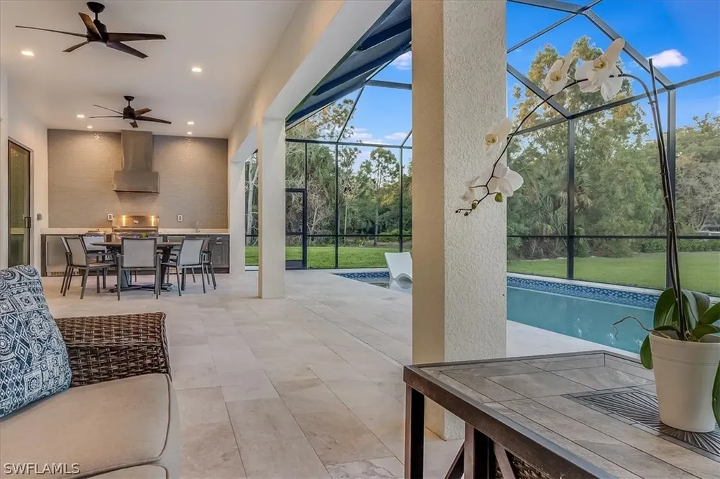 2082 Wilson Boulevard N Naples FL 34120