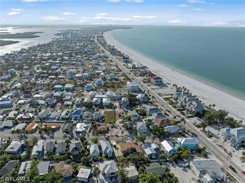 123-125 Washington Avenue Fort Myers Beach FL 33931