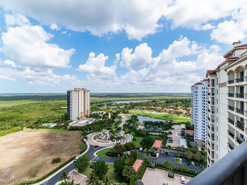 1050 Borghese Lane Naples FL 34114