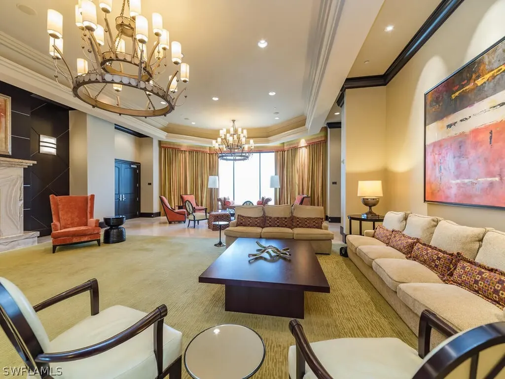 1050 Borghese Lane Naples FL 34114