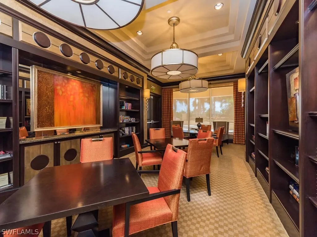 1050 Borghese Lane Naples FL 34114