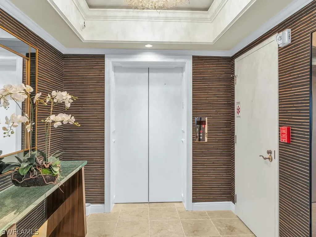 1050 Borghese Lane Naples FL 34114