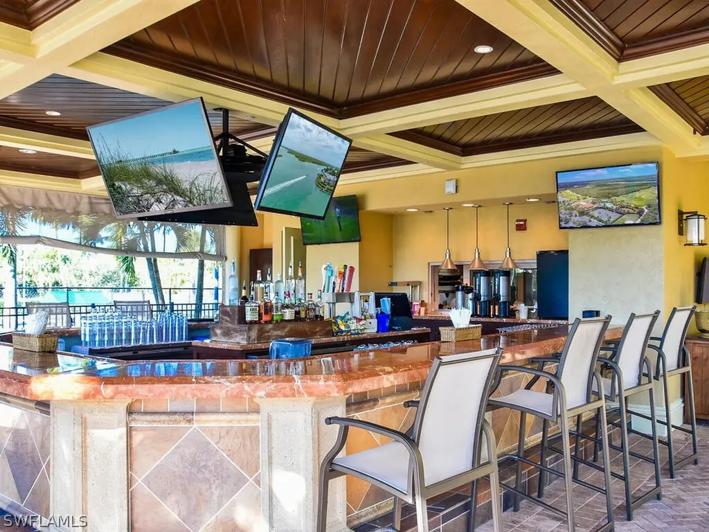 1050 Borghese Lane Naples FL 34114