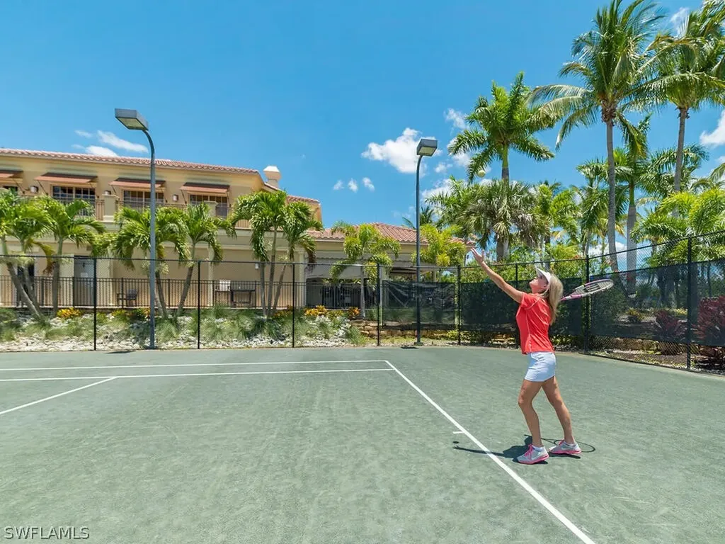 1050 Borghese Lane Naples FL 34114