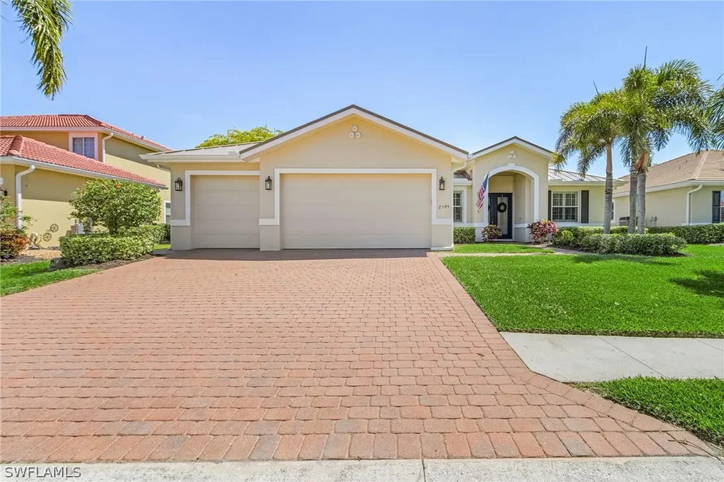 2505 Ashbury Circle Cape Coral FL 33991