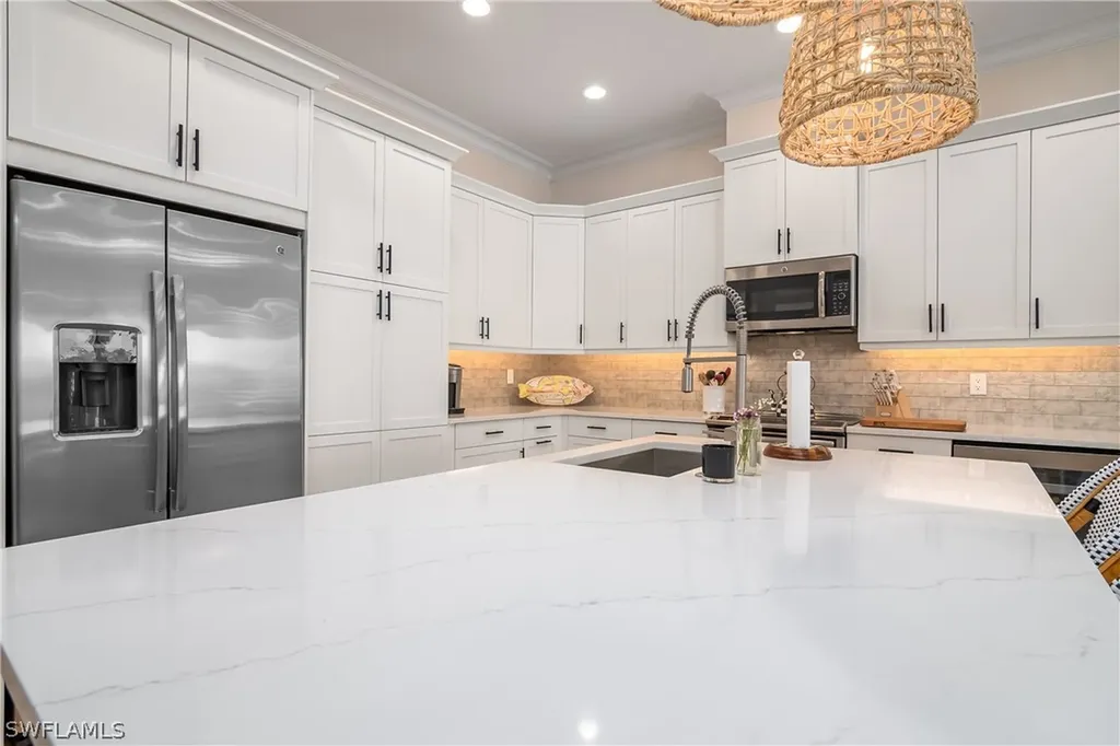 7056 Dominica Drive Naples FL 34113