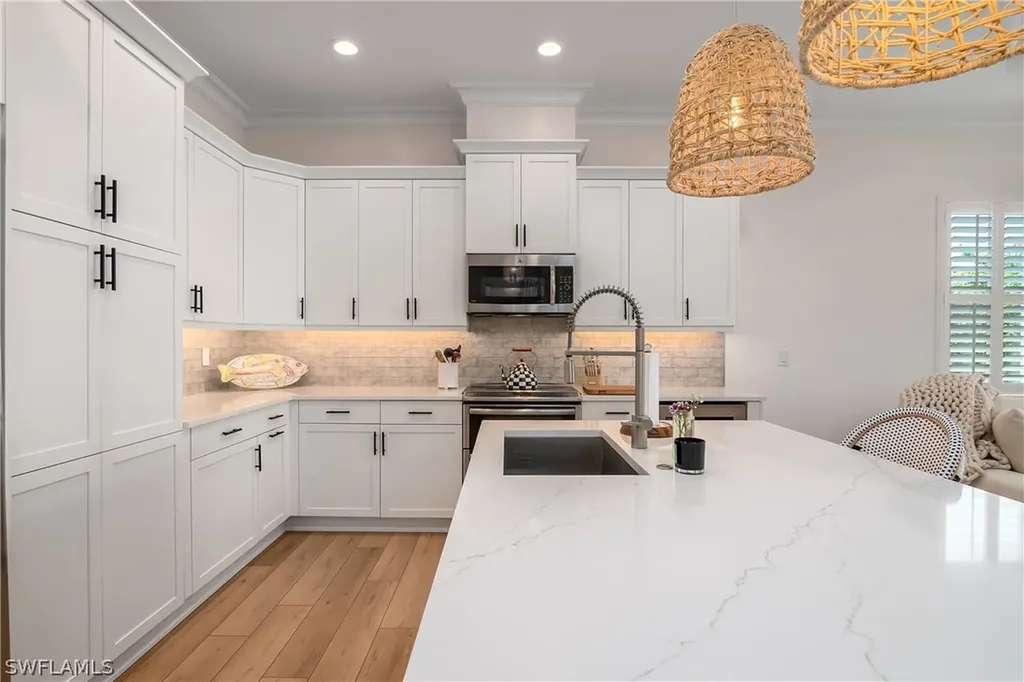 7056 Dominica Drive Naples FL 34113