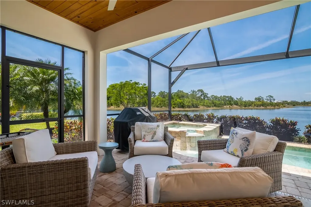7056 Dominica Drive Naples FL 34113