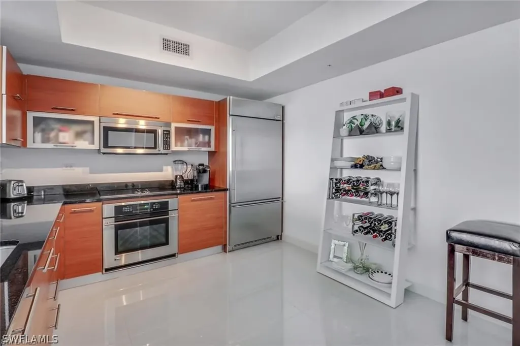 3000 Oasis Grand Boulevard Fort Myers FL 33916