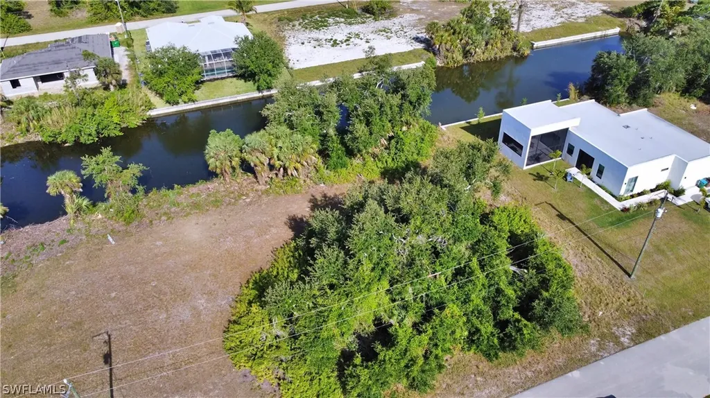 1908 NW 28th Place Cape Coral FL 33993
