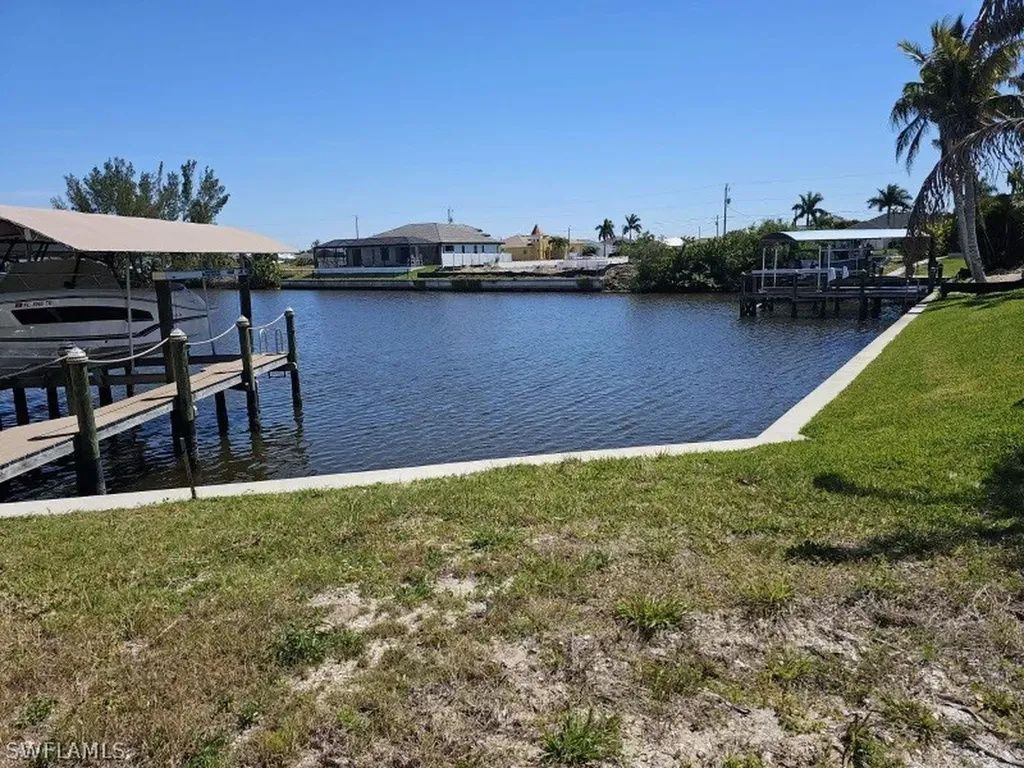 1619 NW 42nd Place Cape Coral FL 33993