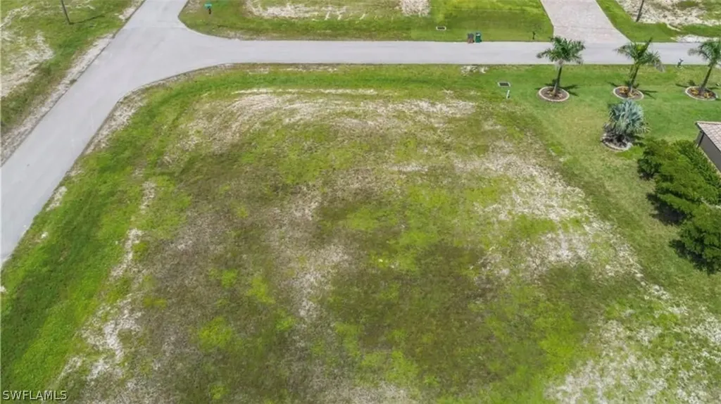 1619 NW 42nd Place Cape Coral FL 33993