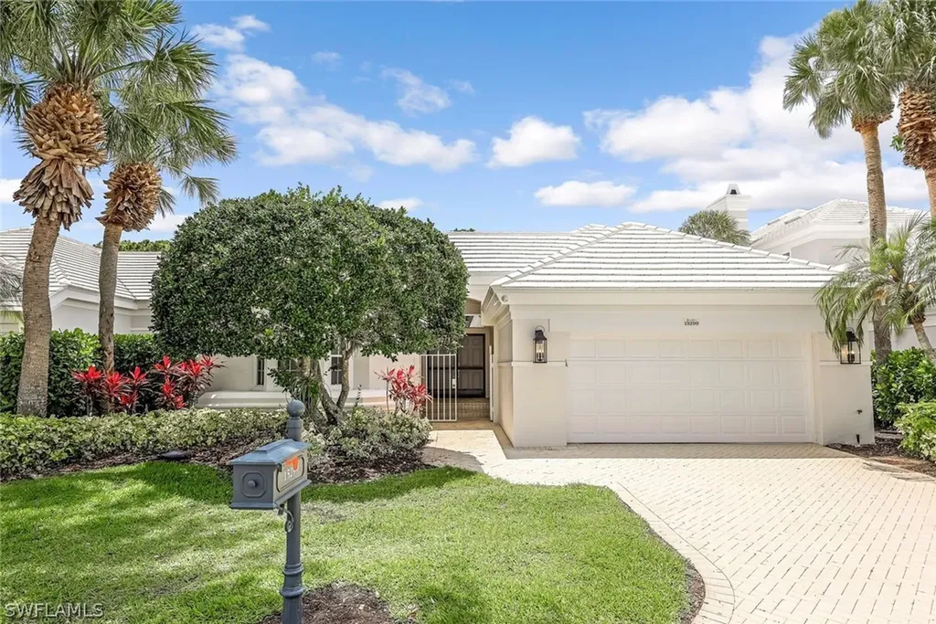Naples FL, 15299 Devon Green Lane