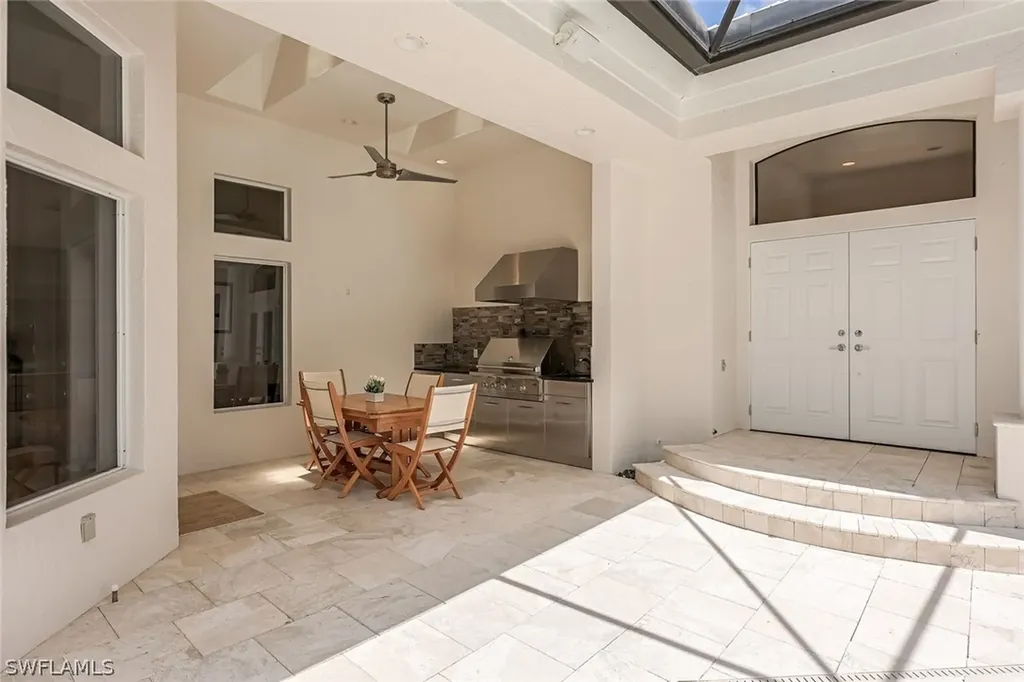 15299 Devon Green Lane Naples FL 34110