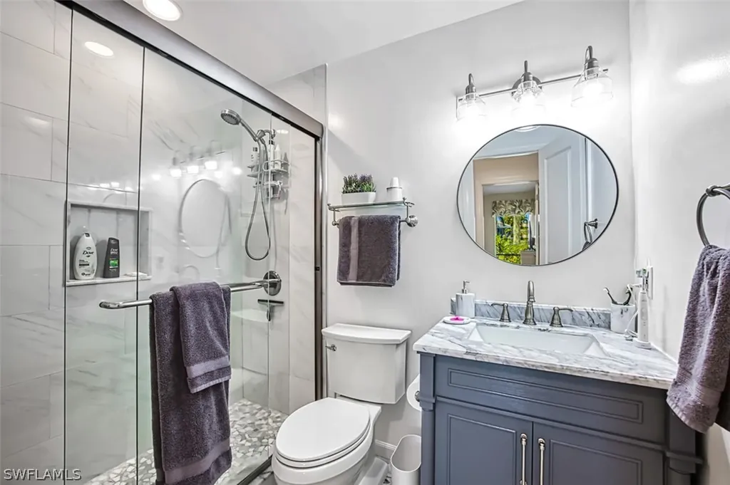 4283 Island Circle Fort Myers FL 33919