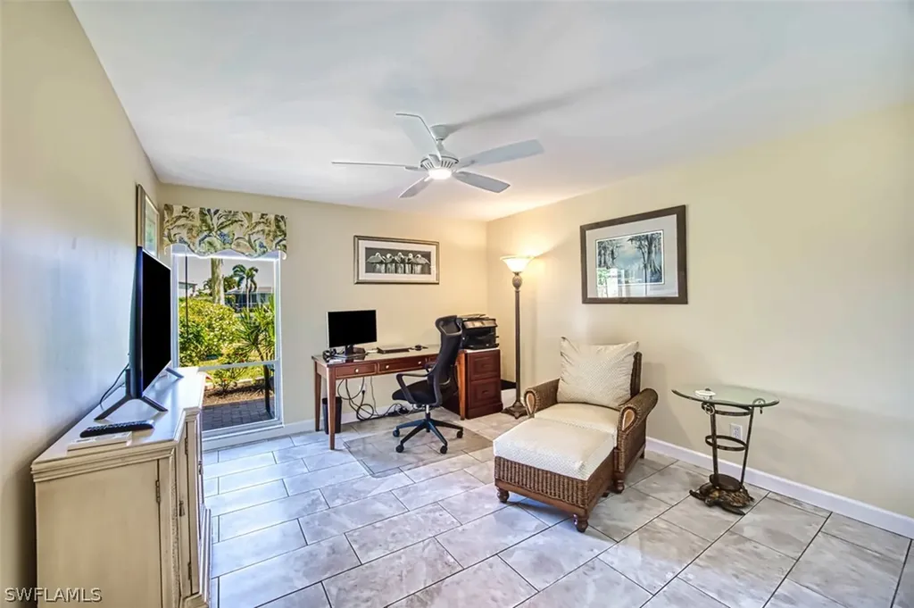 4283 Island Circle Fort Myers FL 33919