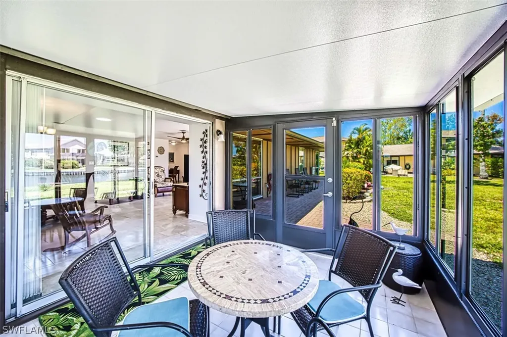4283 Island Circle Fort Myers FL 33919