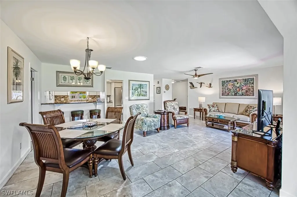 4283 Island Circle Fort Myers FL 33919