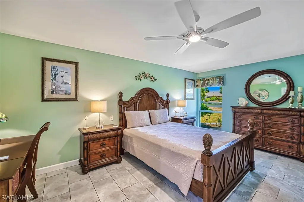 4283 Island Circle Fort Myers FL 33919