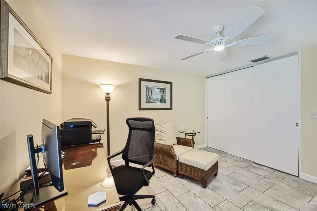 4283 Island Circle Fort Myers FL 33919