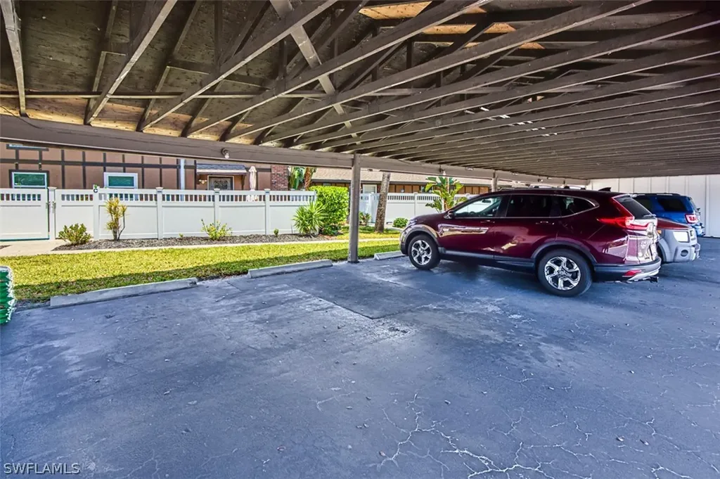 4283 Island Circle Fort Myers FL 33919