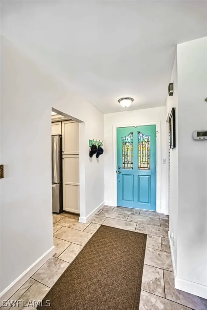 4283 Island Circle Fort Myers FL 33919