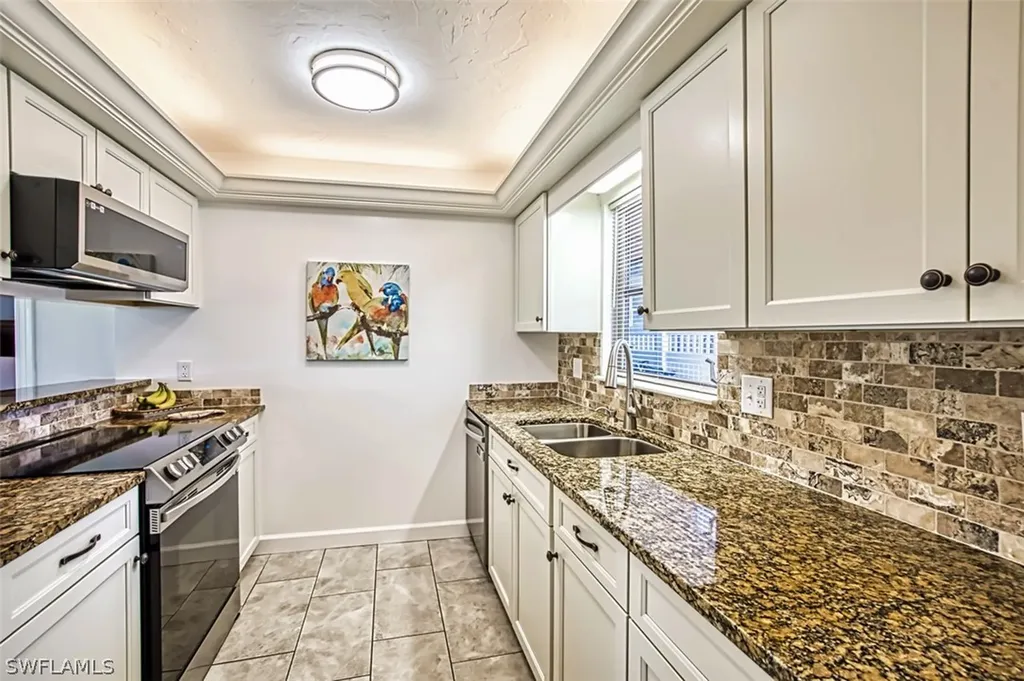 4283 Island Circle Fort Myers FL 33919