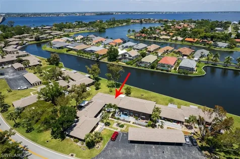 4283 Island Circle Fort Myers FL 33919