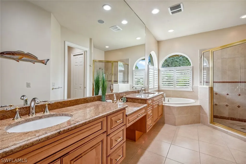 7646 Mulberry Lane Naples FL 34114