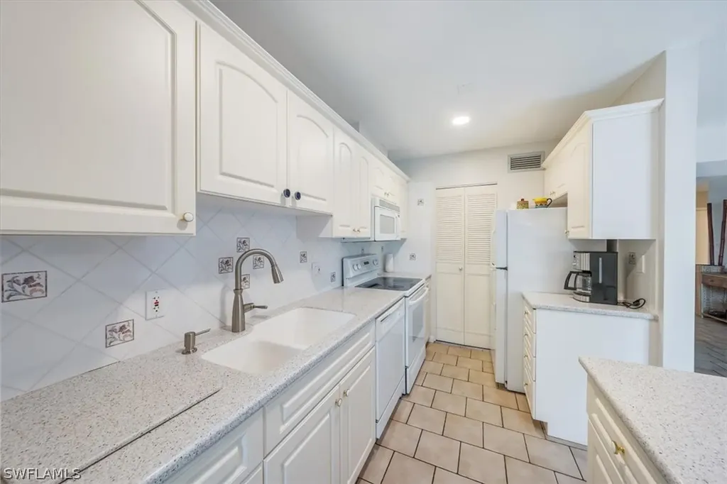 788 Park Shore Drive Naples FL 34103