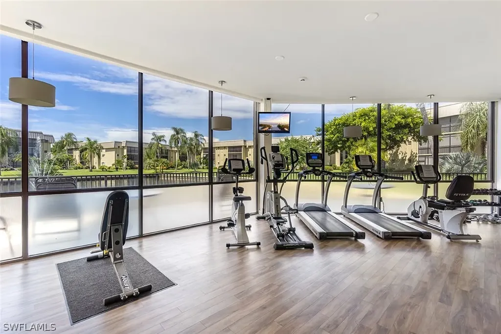 788 Park Shore Drive Naples FL 34103