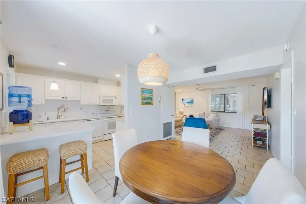 788 Park Shore Drive Naples FL 34103