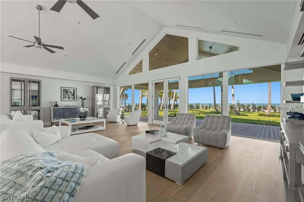 71 18th Avenue S Naples FL 34102