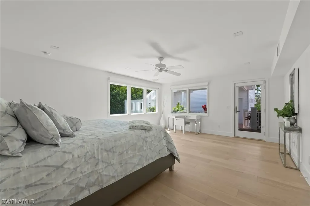 71 18th Avenue S Naples FL 34102