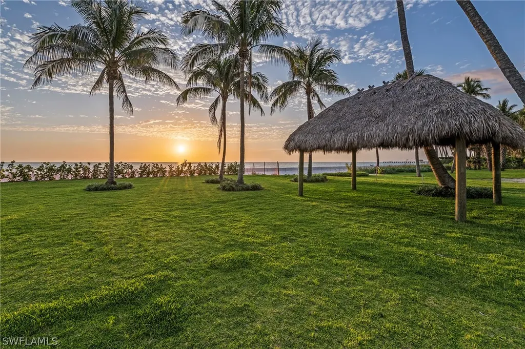 71 18th Avenue S Naples FL 34102