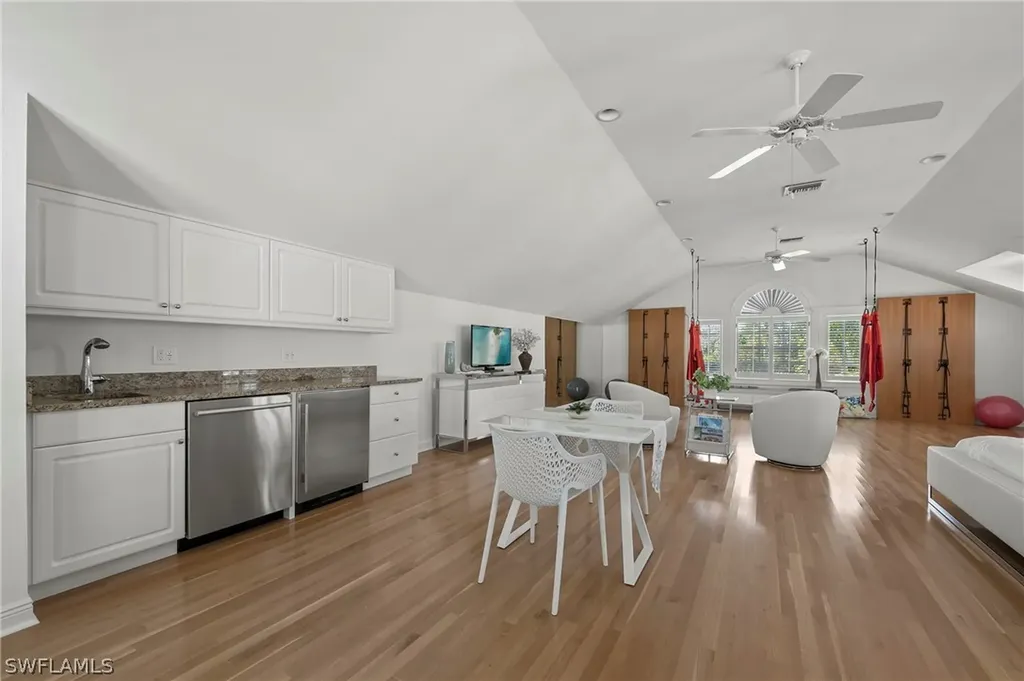 71 18th Avenue S Naples FL 34102