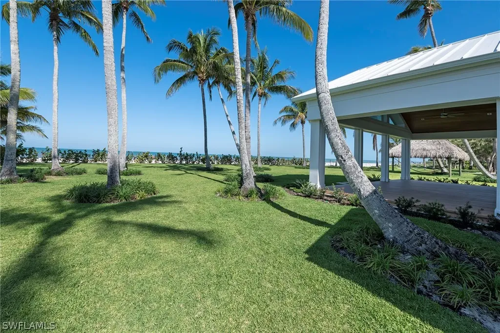 71 18th Avenue S Naples FL 34102