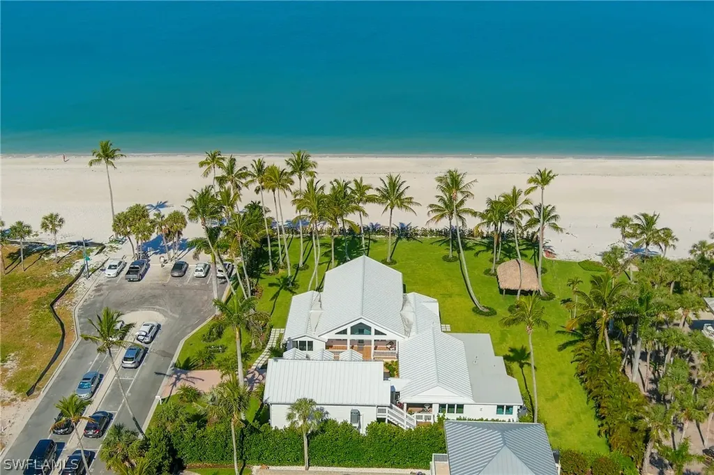 71 18th Avenue S Naples FL 34102