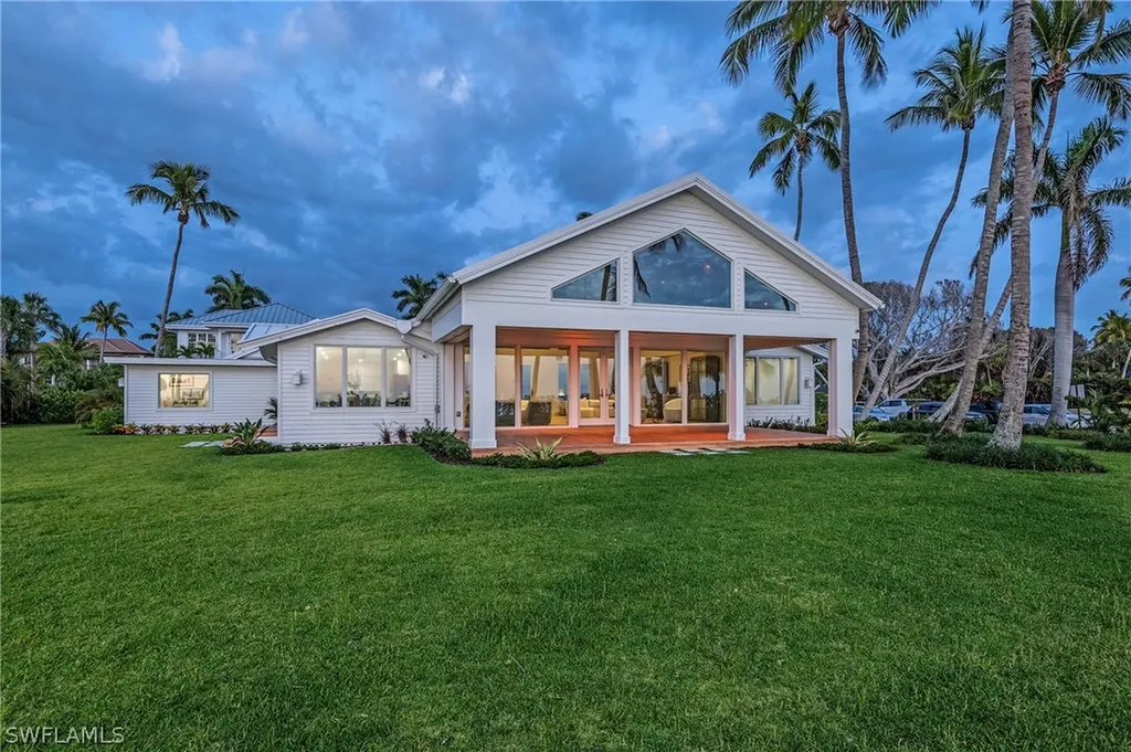 71 18th Avenue S Naples FL 34102