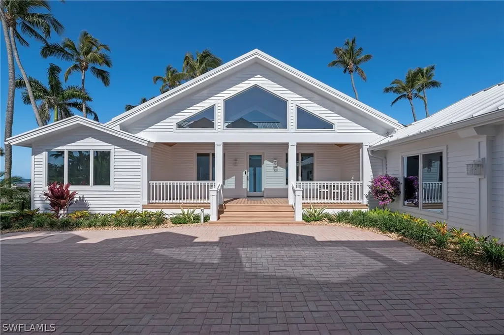 71 18th Avenue S Naples FL 34102