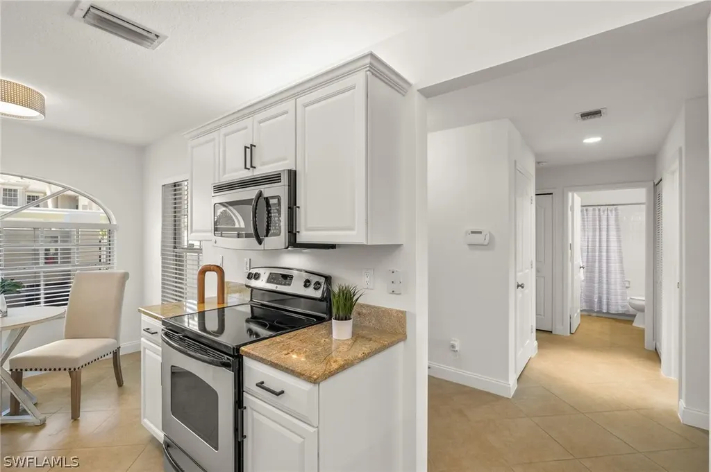 13021 Hamilton Harbour Drive Naples FL 34110