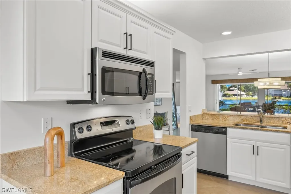 13021 Hamilton Harbour Drive Naples FL 34110
